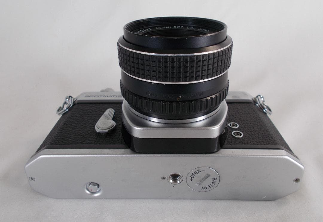 フィルムカメラ 整備済　Pentax SPF + レンズ f/1.8　U269