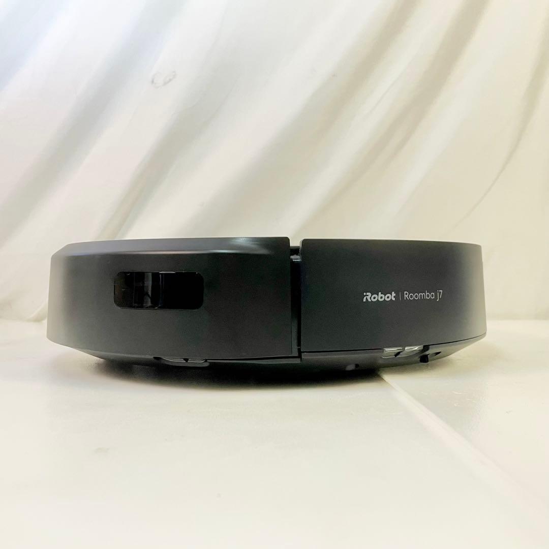 ◎ iRobot ルンバ j7+ ゴミ収集ドック付 クリーンベース