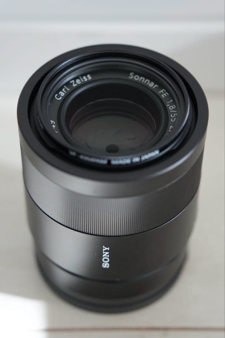 SONY Sonnar T* FE 55mm F1.8 + レンズプロテクター
