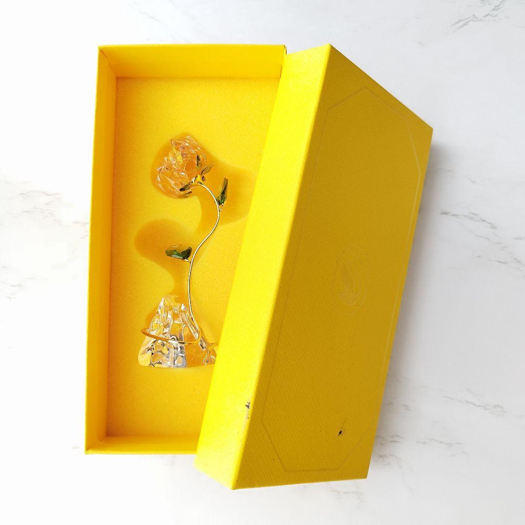 【極美品・現行品】スワロフスキー　フラワー　ローズ　オブジェ　箱付