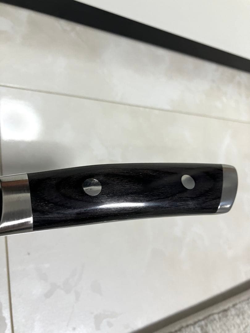 貝印　旬　Kaji 三徳包丁　180mm KDM0004 新品未使用