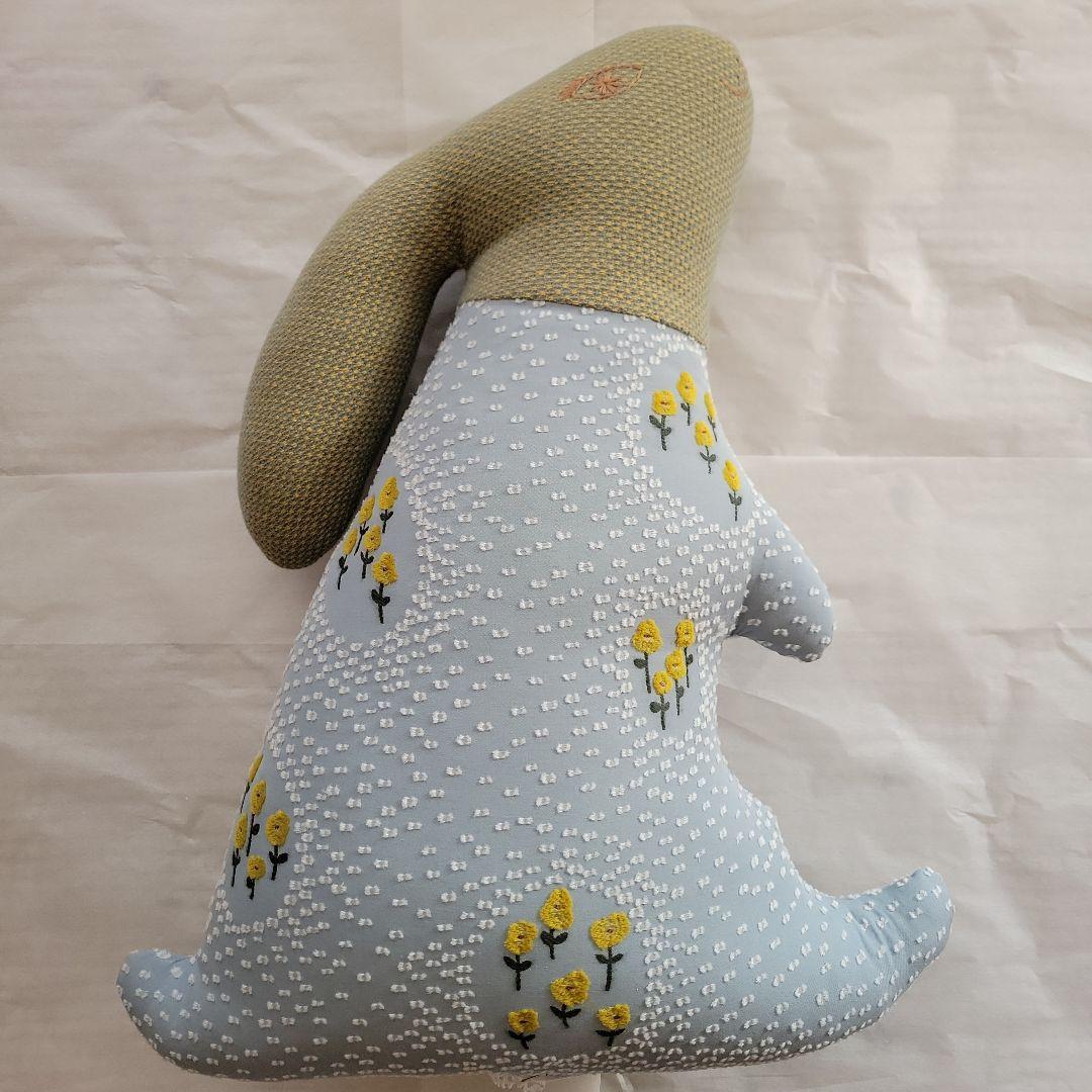 mina perhonenミナペルホネンウサギクッション