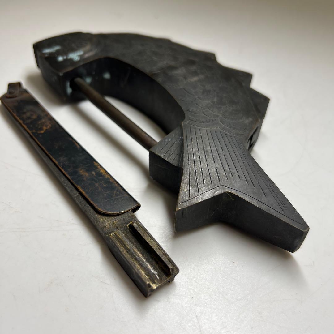 李朝　銅製魚の鍵　615g 東Y8-0203②タカサ