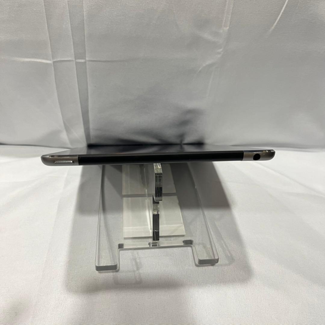 Apple iPad mini4 128GBスペースグレー