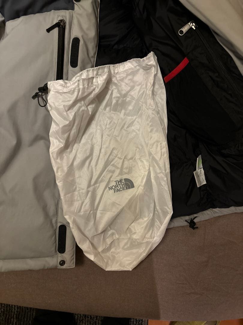 ノースフェイス バルトロライトジャケット バナディスグレー 22年秋冬