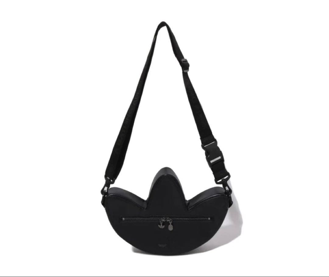 カモ柄　A BATHING APE x adidas Shoulder Bag