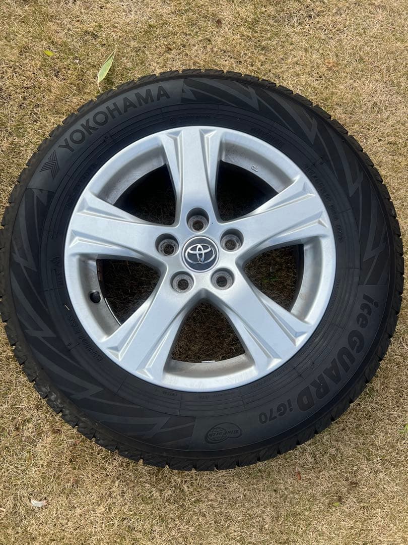 アルファード30系16インチ 215/65R16 ヨコハマアイスガード IG70