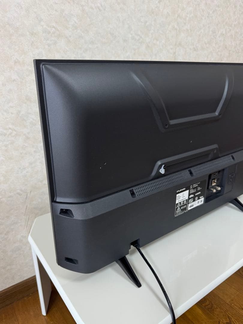 FUNAI FL-32H1070 32V型 ハイビジョン液晶テレビ　分波器付き