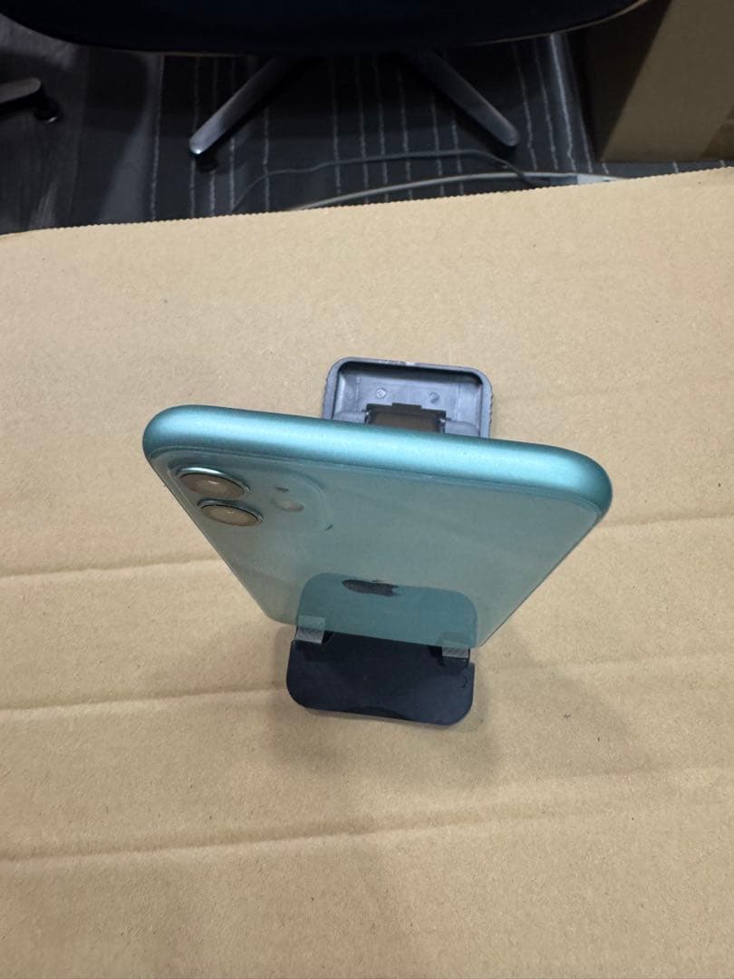 バッテリー容量86%！iPhone11 64GB SIMフリー グリーン