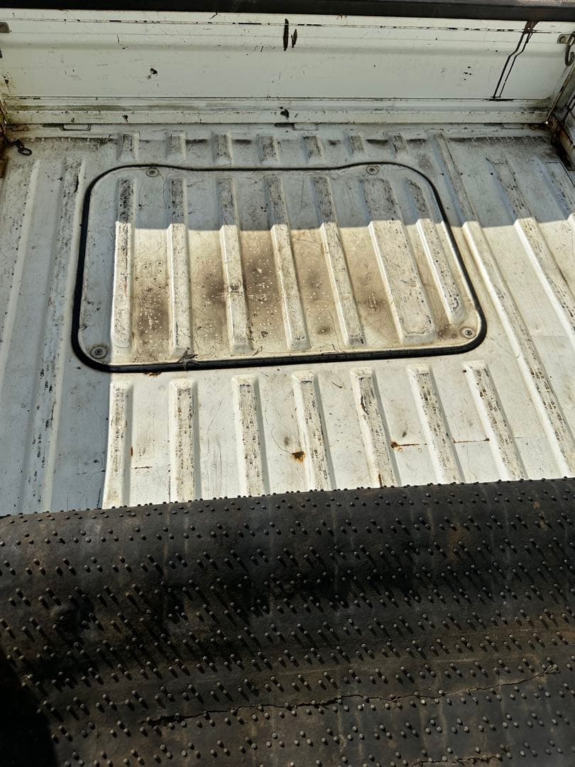 スバル　サンバー　軽トラ　4WD 112,000km(タイベル交換済み)