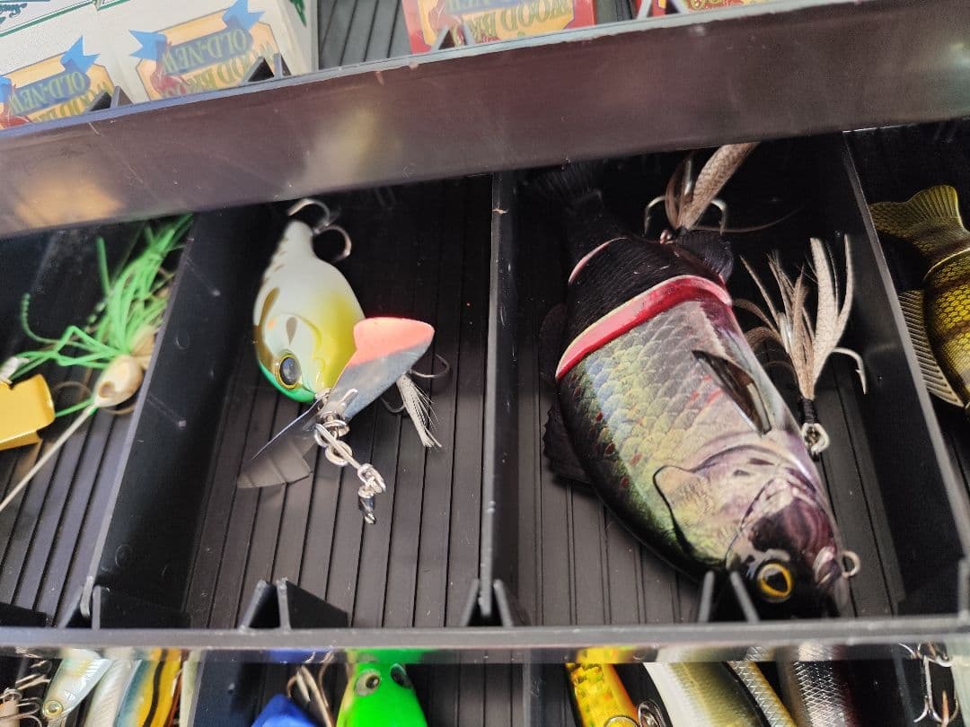 【中古＆未使用】　バスルアー100個以上まとめ売り