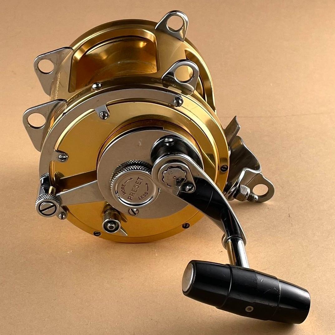 【美品】PENNリール International II 80T トローリング