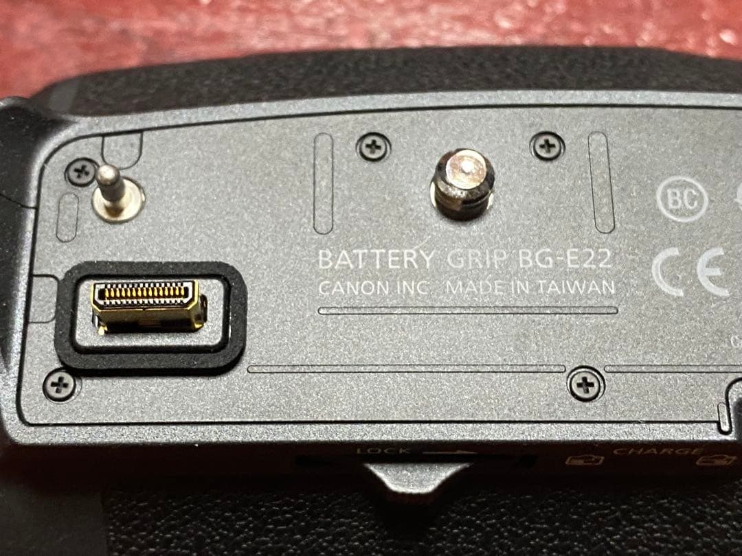 ショット数840枚ニコン Nikon D5600 AF-Pダブルズームキット