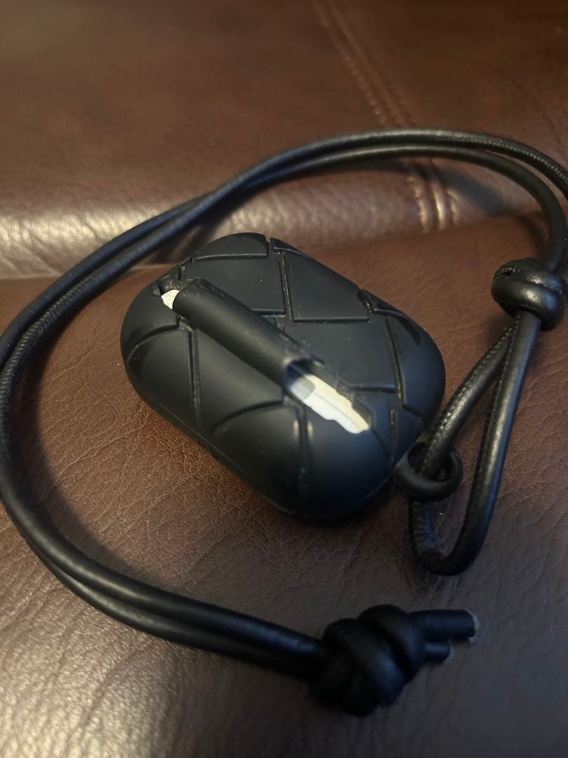 AirPods Pro 第2世代 Lightning R欠品ボッテガケース付き