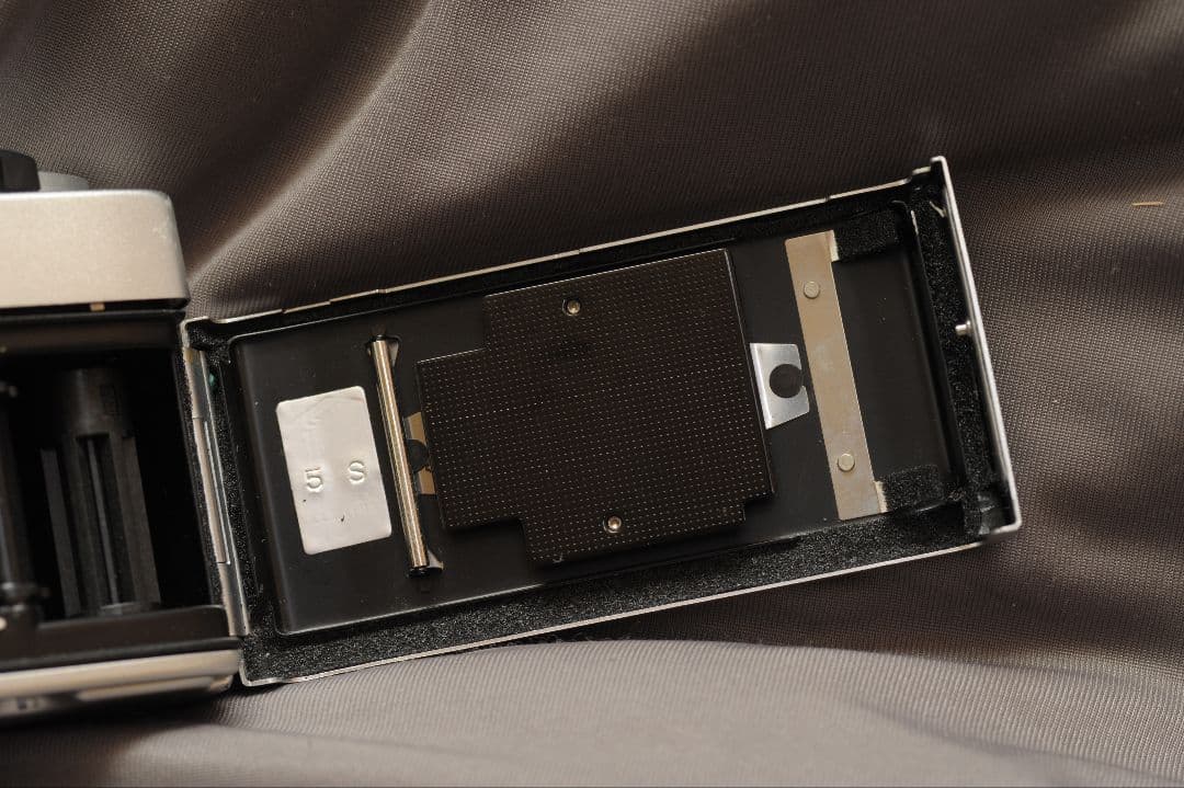 フィルムカメラ Konica C35 FD