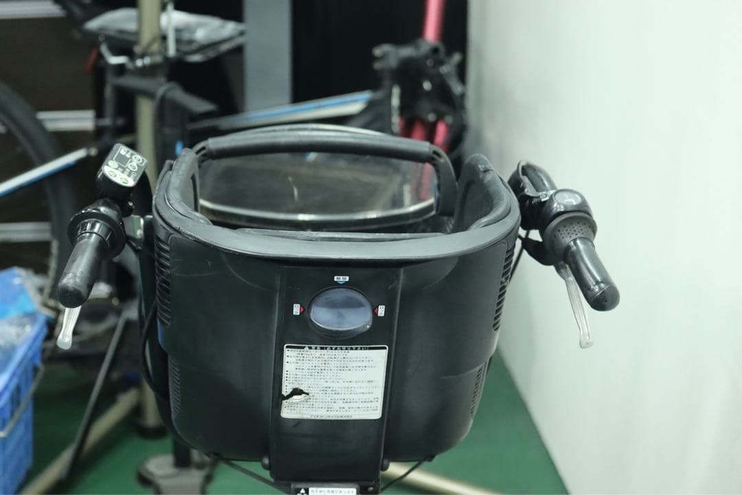 ヤマハ電動アシスト自転車　★ 8.9AH ★ １ヶ月保証★完成車　子供のせ