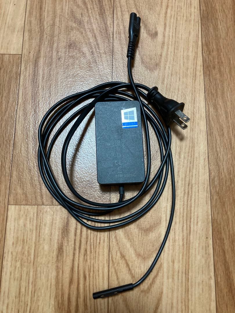 Windowsタブレット本体 Microsoft Surface Pro7 i5 / 8GB / 128GB