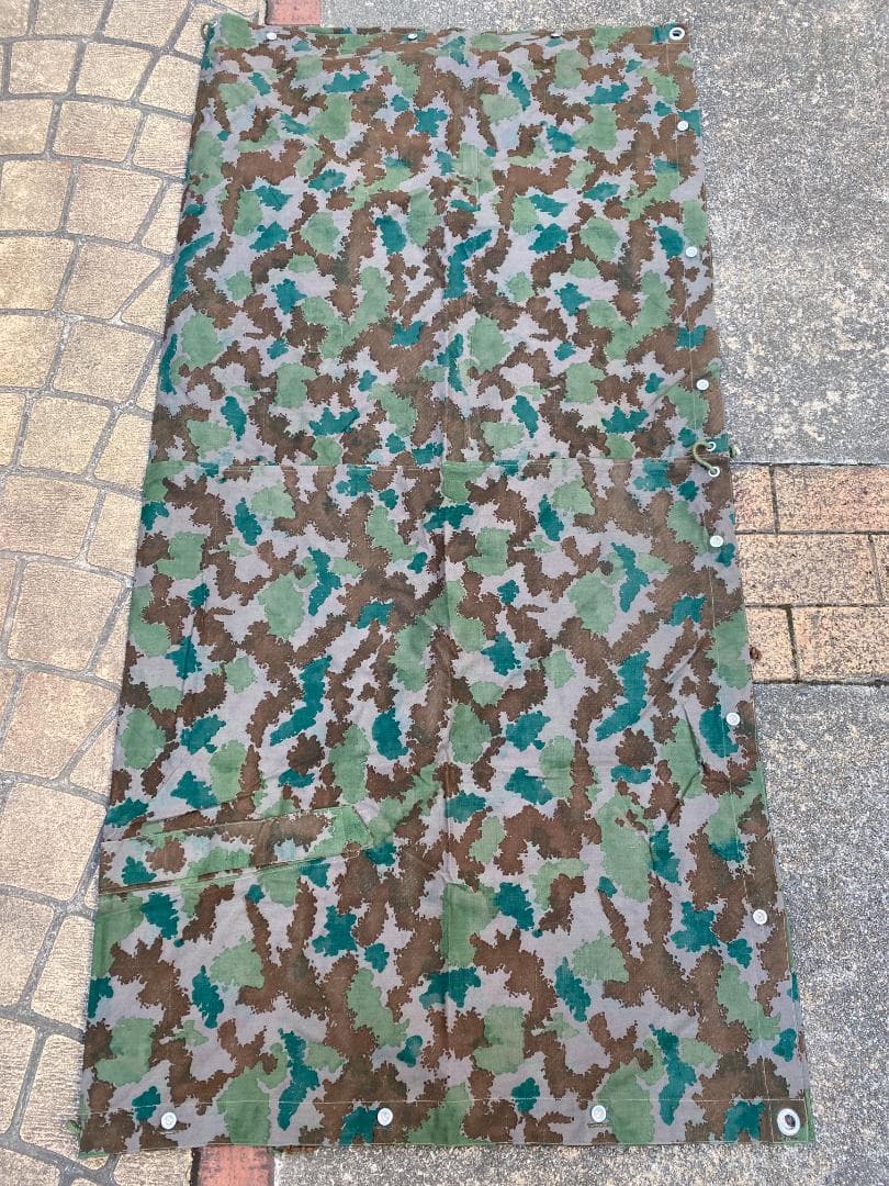 デッドストック 旧東ドイツ 人民軍 タープ ブルメンターン フローラルカモ