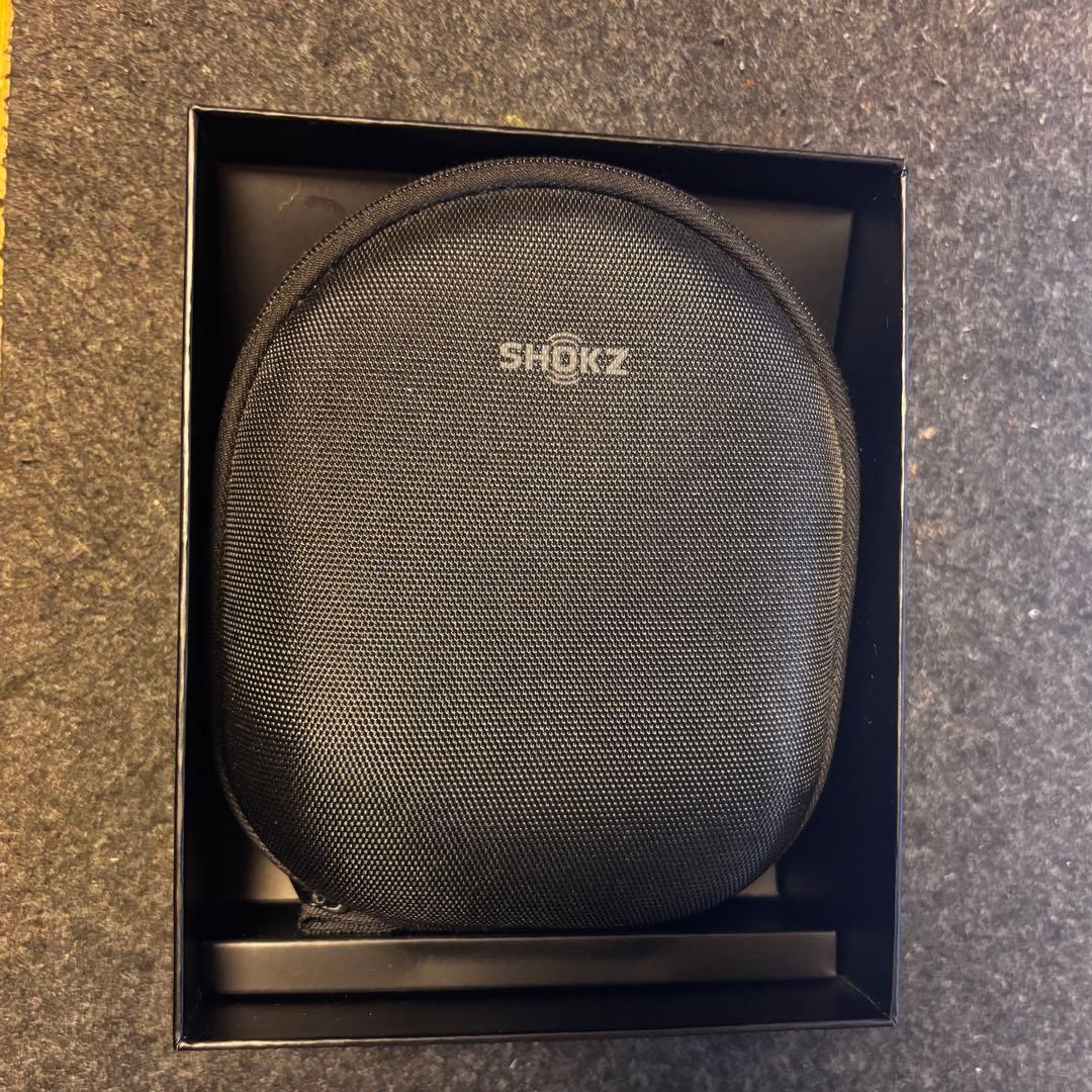 【新品同様】SHOKZ OPENRUN PRO 骨伝導イヤホン