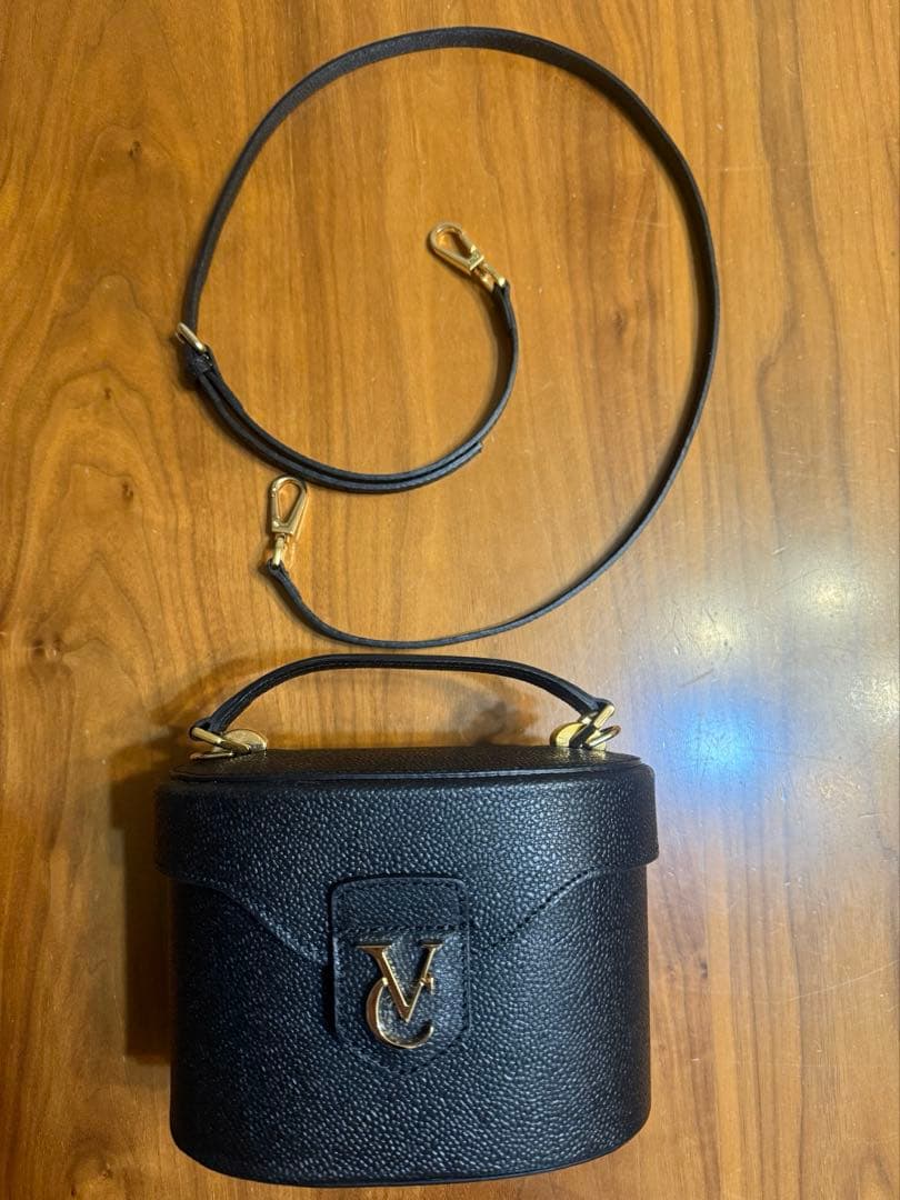 超美品 CHRISTIAN VILLA バニティバッグ レディース ブラック