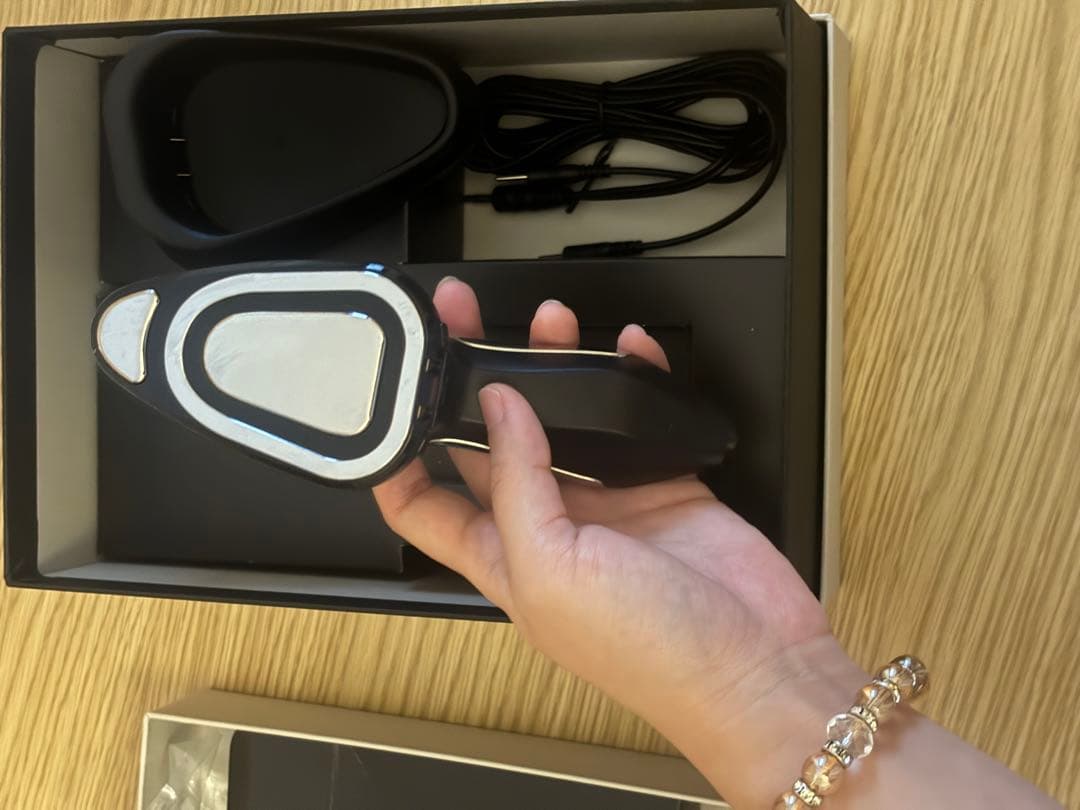 週末限定値下げ●カロニア　美顔器　美容