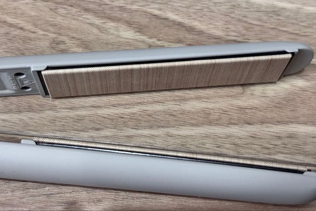 radiant LITE グレージュ LM130