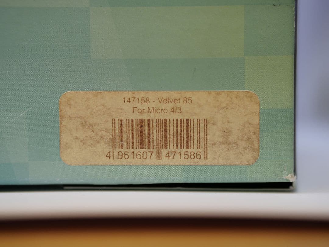 LENSBABY VELVET 85 85ｍｍ F1.8 マイクロフォーサーズ黒