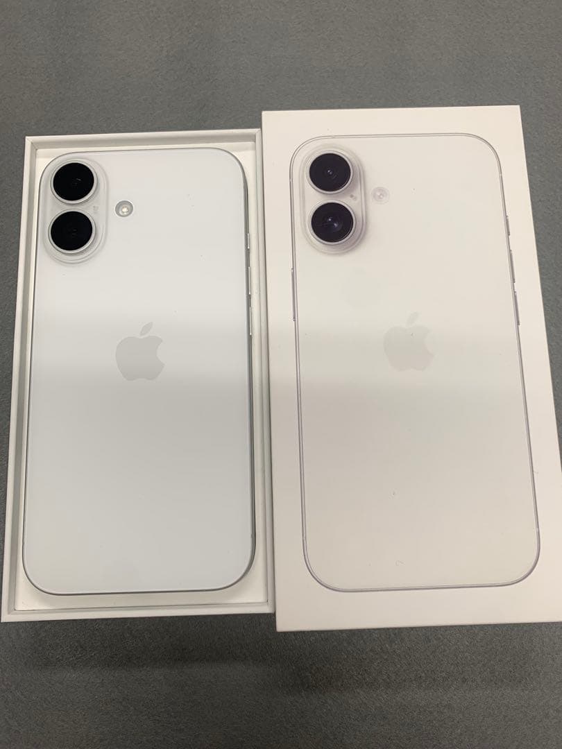 超美品　国内版　simフリー　iPhone16 256GB ホワイト色