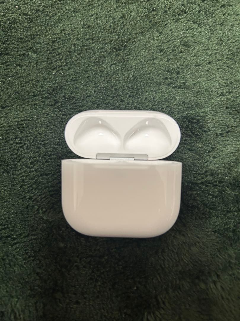 galette　アップル(Apple)　AirPods4