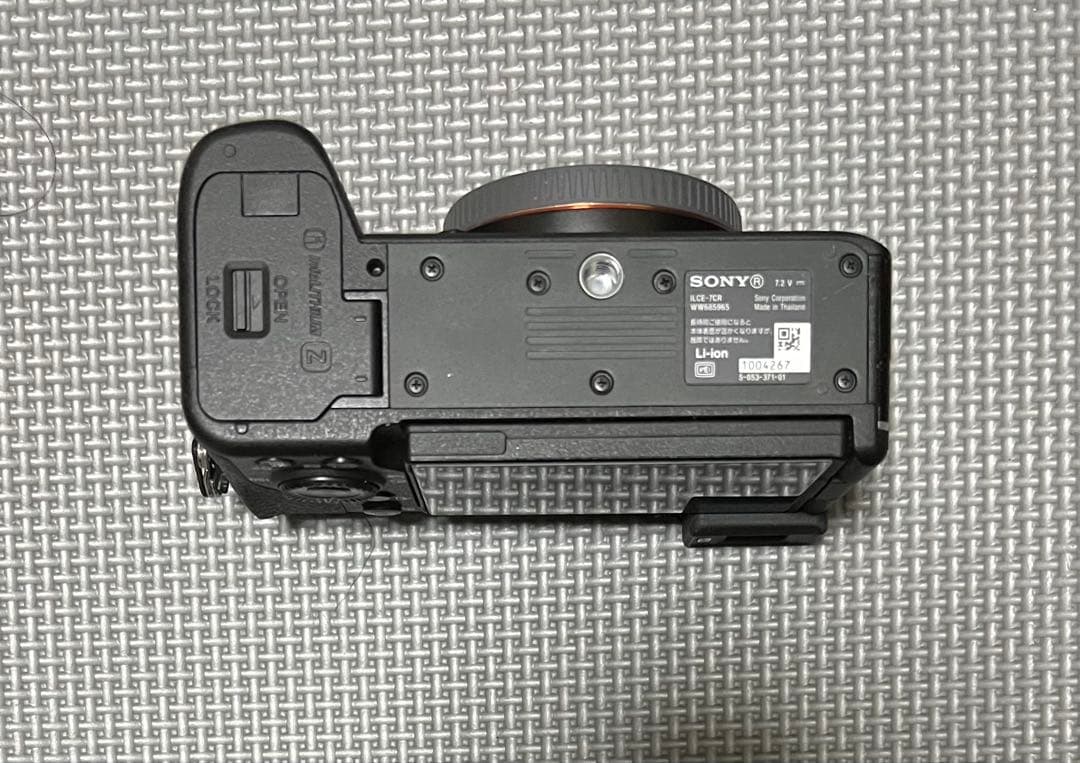 SONY α7CR ミラーレスカメラ 本体　美品　シャッター数467回