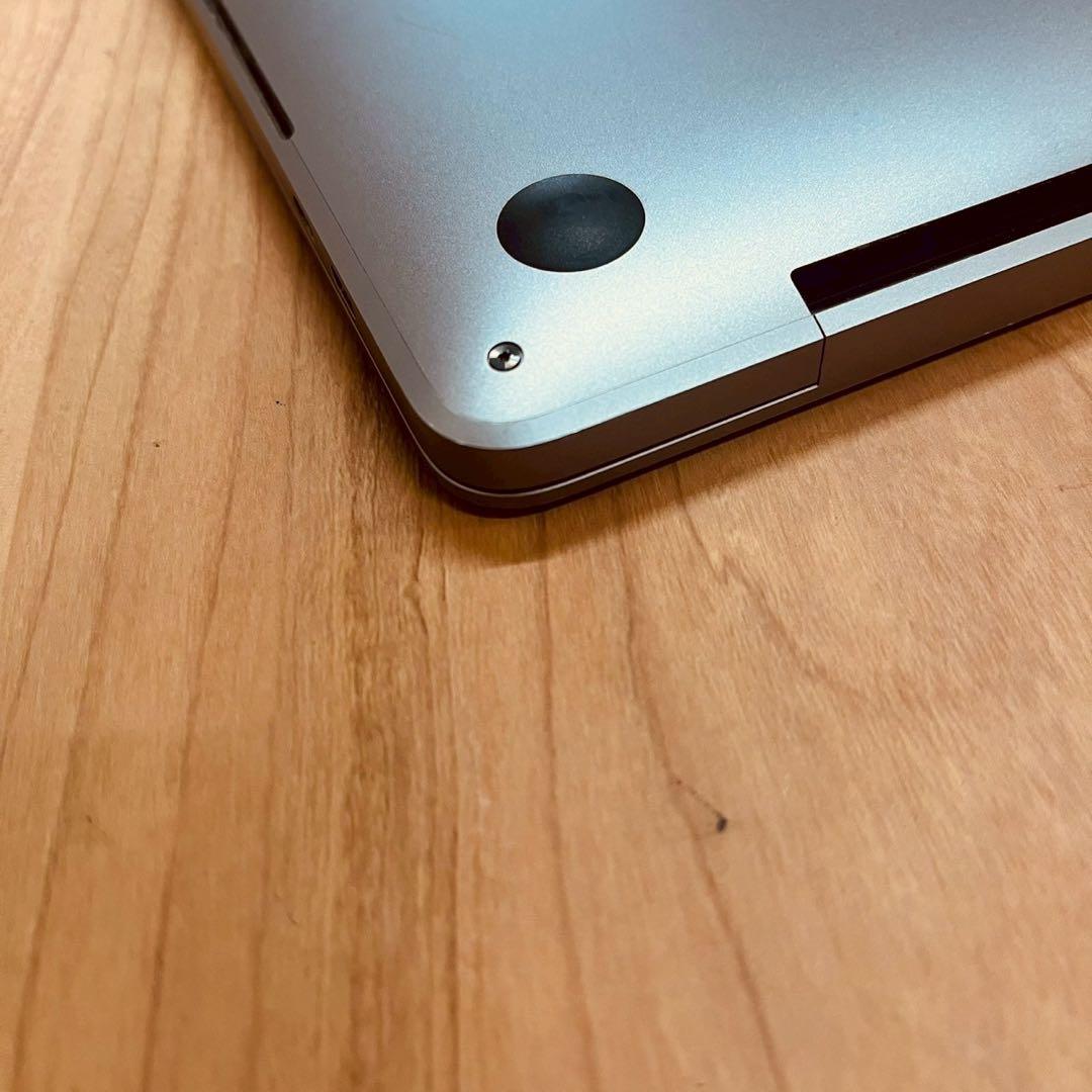 MacBook本体 stsh