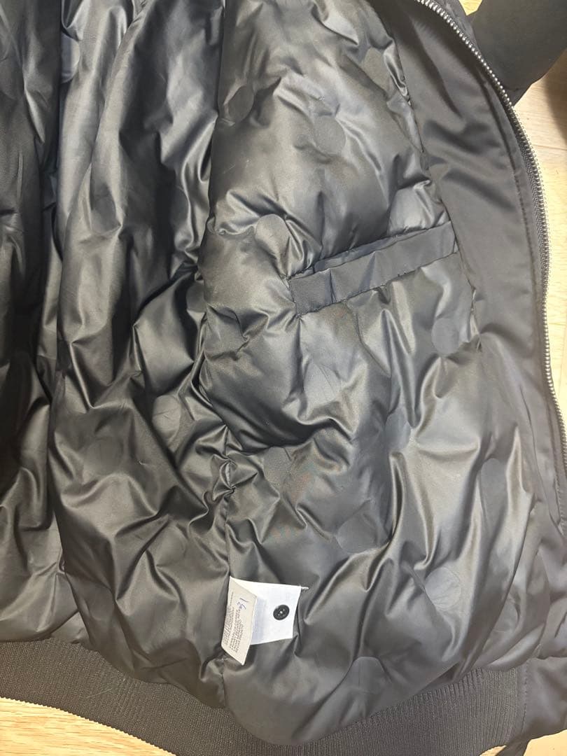 Stussy ブラック ナイロンジャケット