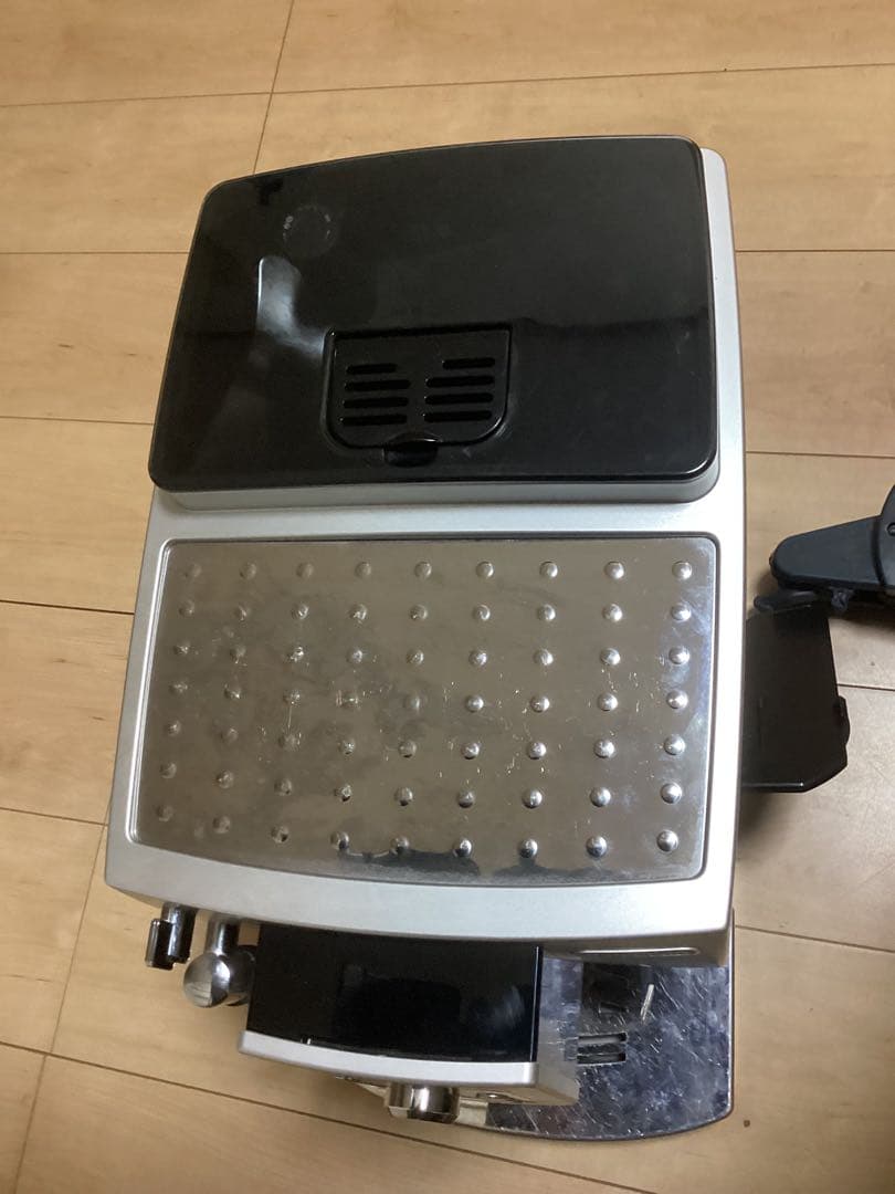 中古　マグニフィカS デロンギ　動作確認済　ECAM 23420SBN