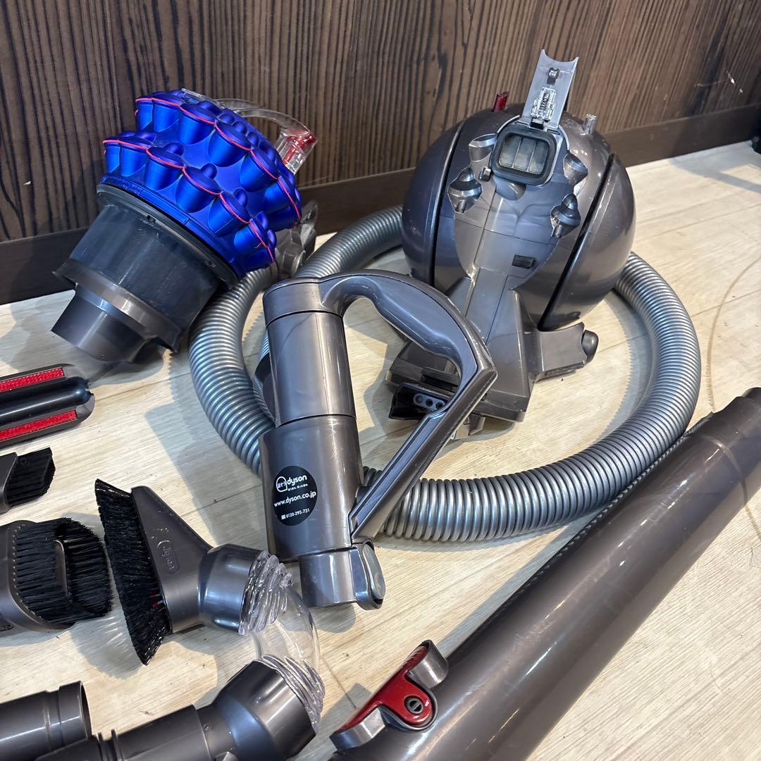 Dyson DC63 掃除機