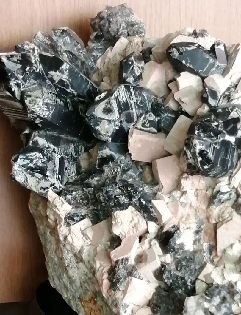 モリオン（黒水晶）15.3kg ーtot027