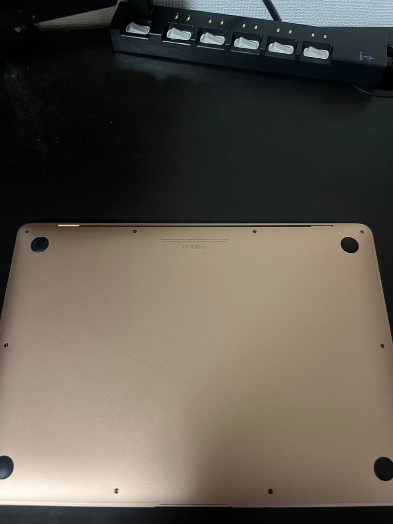 【美品】MacBook Air 2018 13インチローズゴールド256G