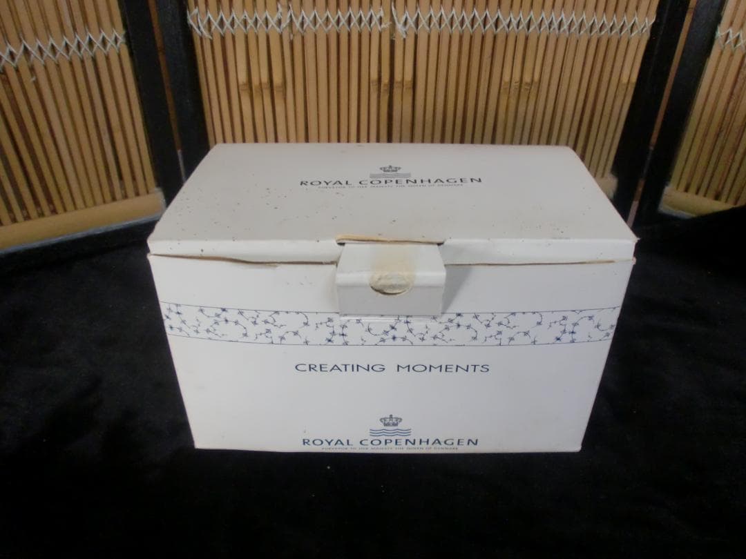 白*ま様 ロイヤルコペンハーゲン2006Fox year figure 　新品未