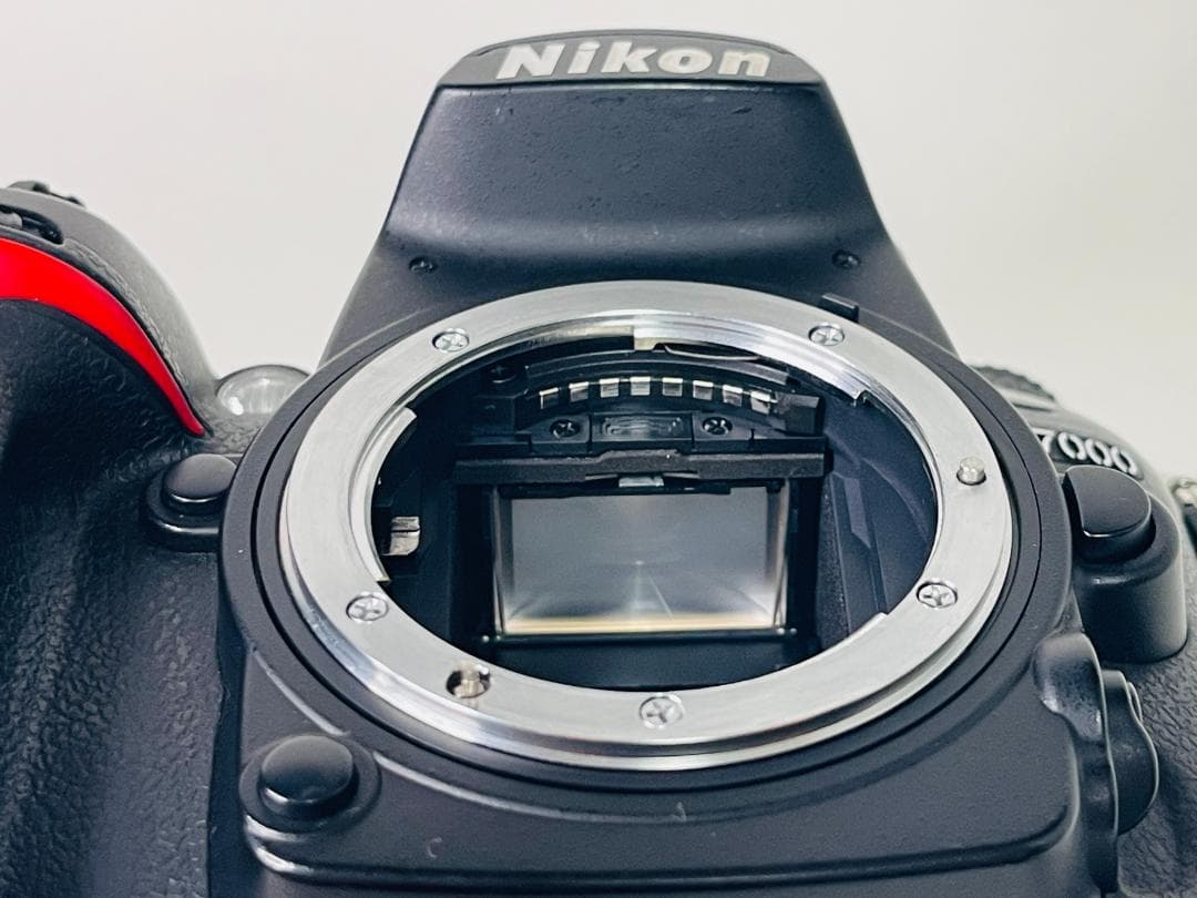 Nikon D7000 ニコン ボディ デジタル一眼レフ 名機 動作確認済み