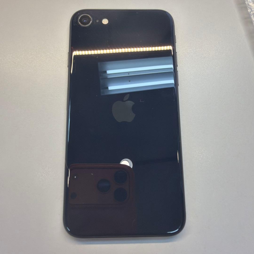 訳あり iPhone SE3 64GB ミッドナイト 83% ホームボタンNG