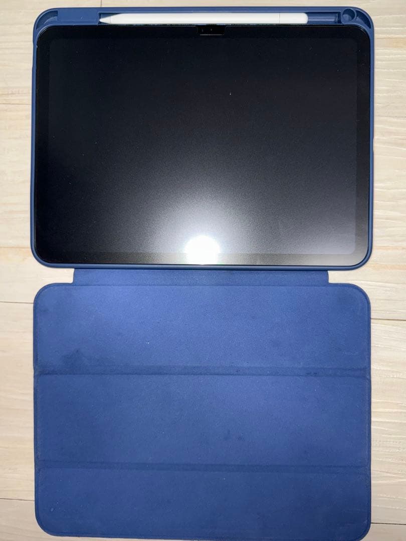 【極美品】iPad（第10世代） 64GB ブルー　保護フィルム