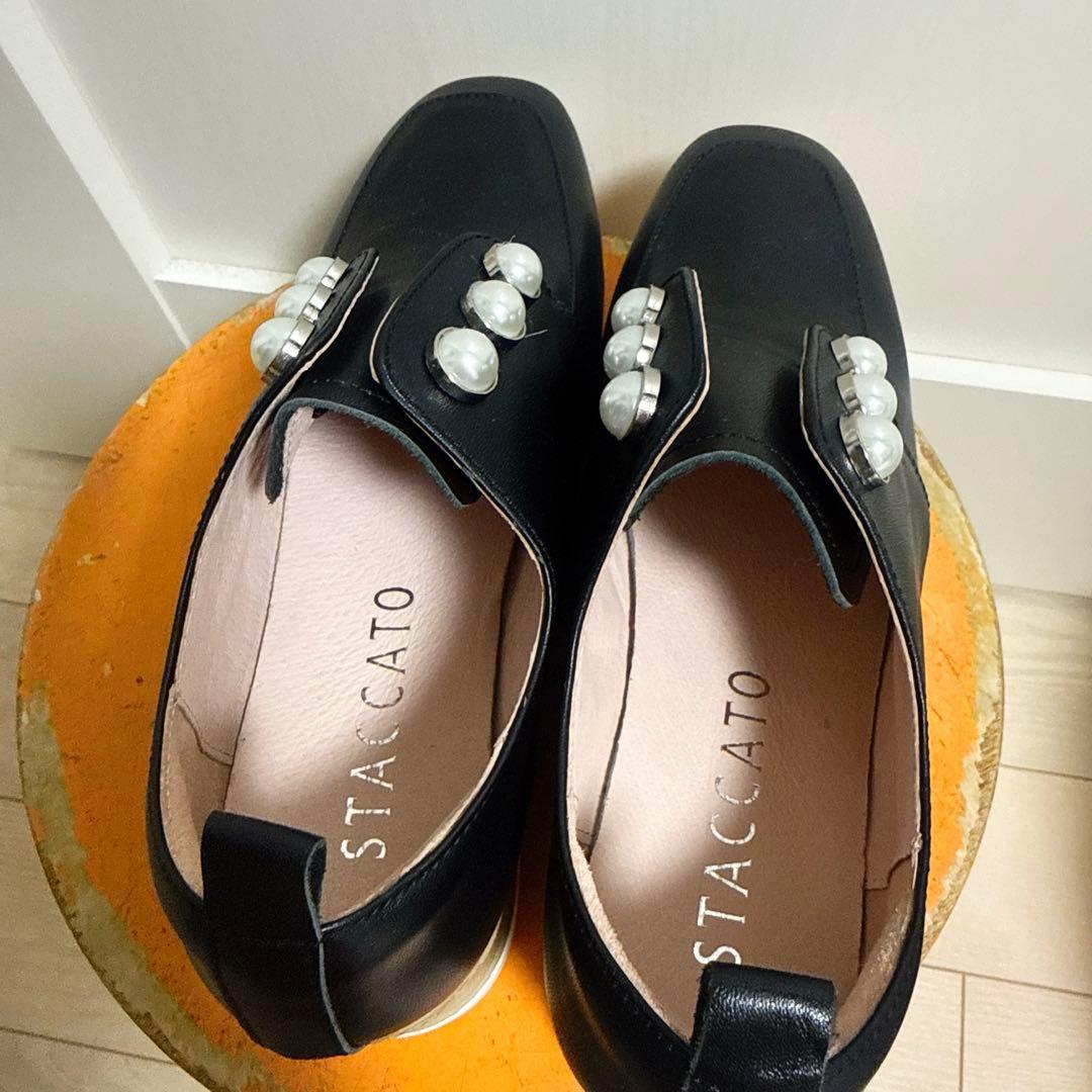 STACCATO スタッカート メイジーパールプラットフォーム　黒　厚底　23