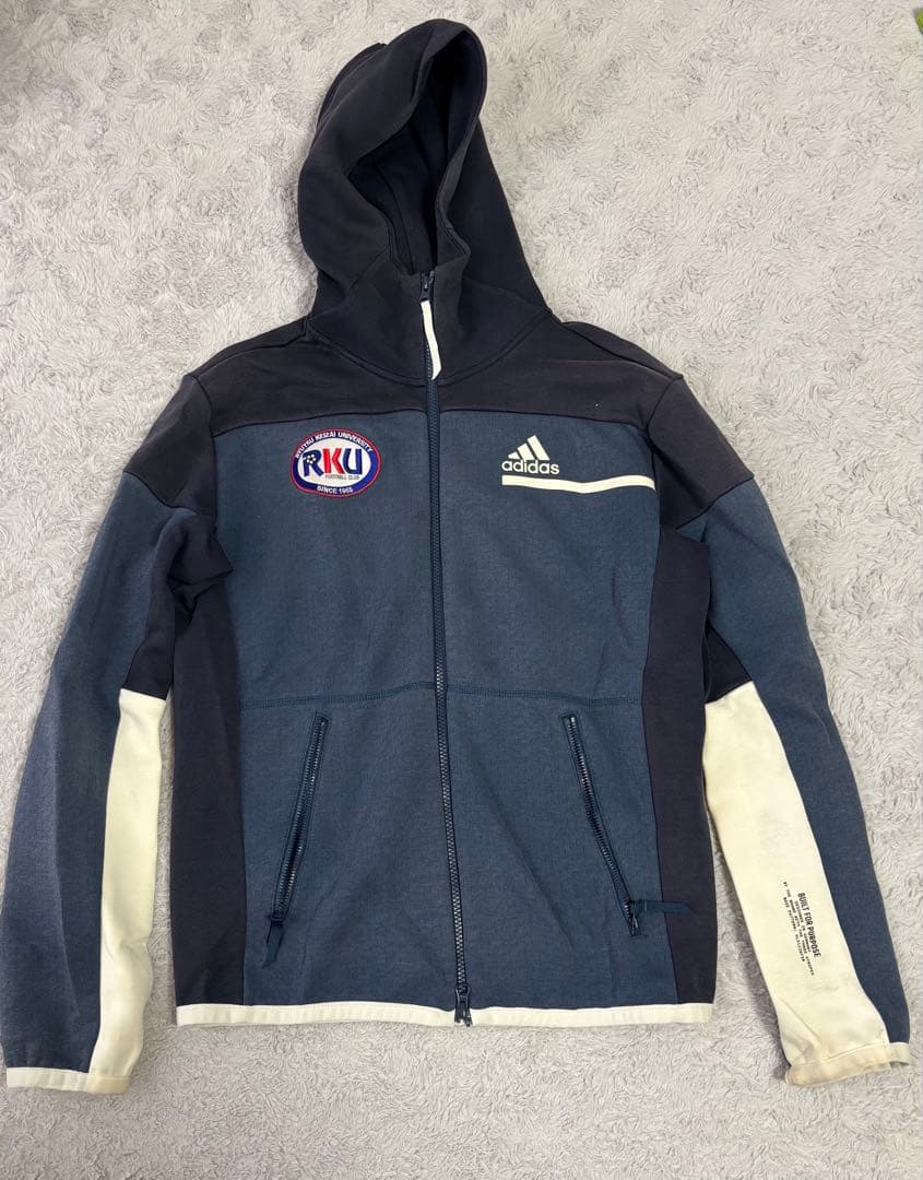 流通経済大学サッカー　迷彩バックパック & ジャケットセッ