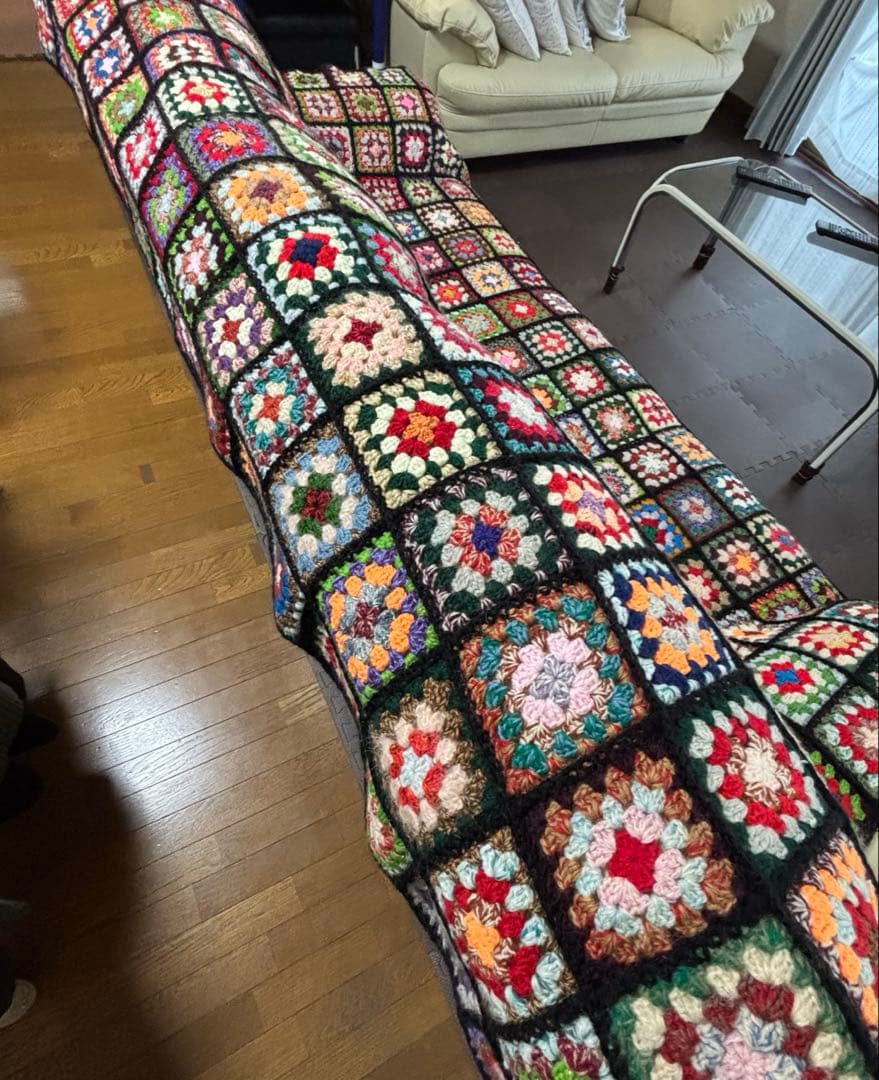 手編み　ベッドカバー　ソファカバー　こたつカバー　約200cm強x約155cm強