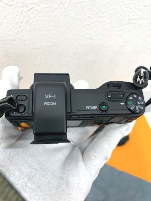 RICOH☆GX200 VF-1 外付けファインダー付属☆高級コンデジ☆現状品