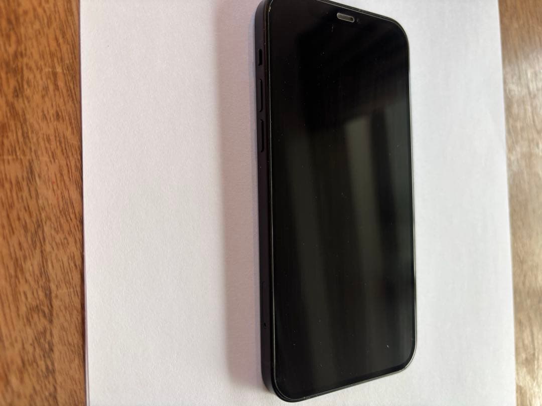 iPhone 12 ブラック 本体のみ 少々傷あり 動作確認済み