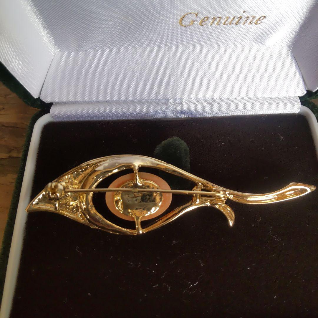 カメオブローチ ゴールドトーン ストーン付き