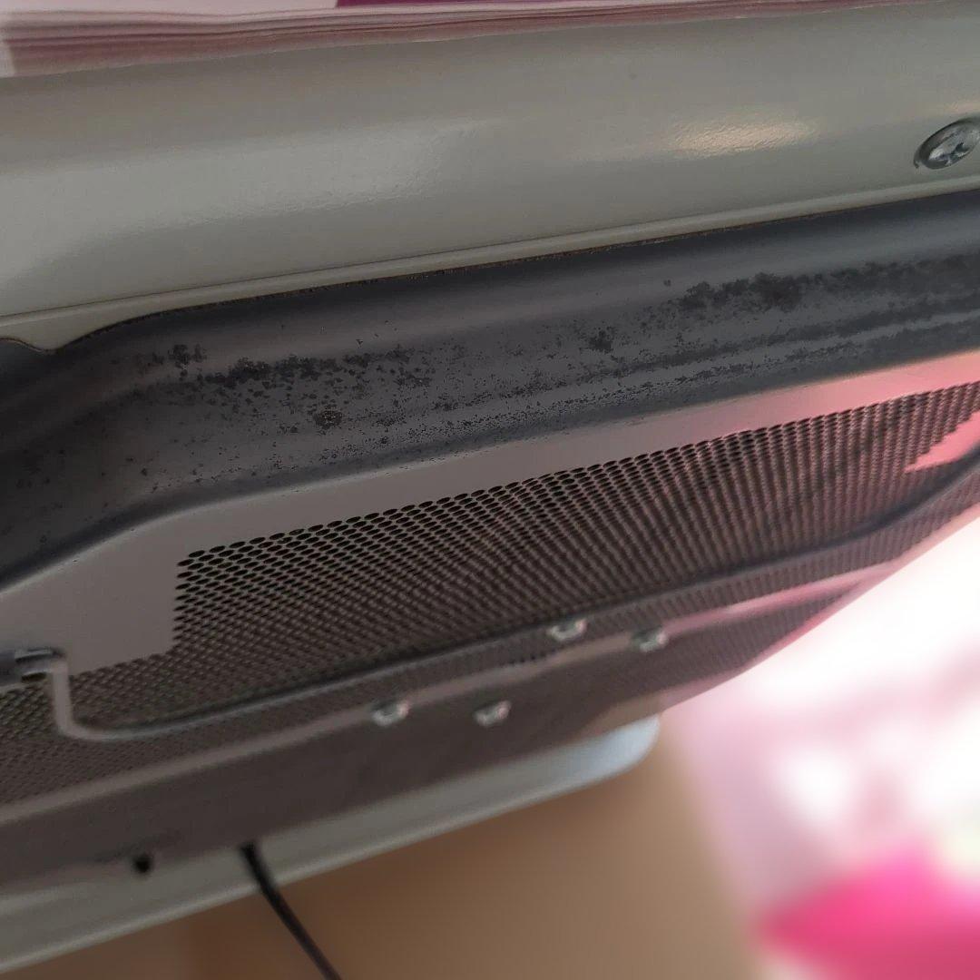 ダイニチブルーヒーター(大容量)移動キャスター付き