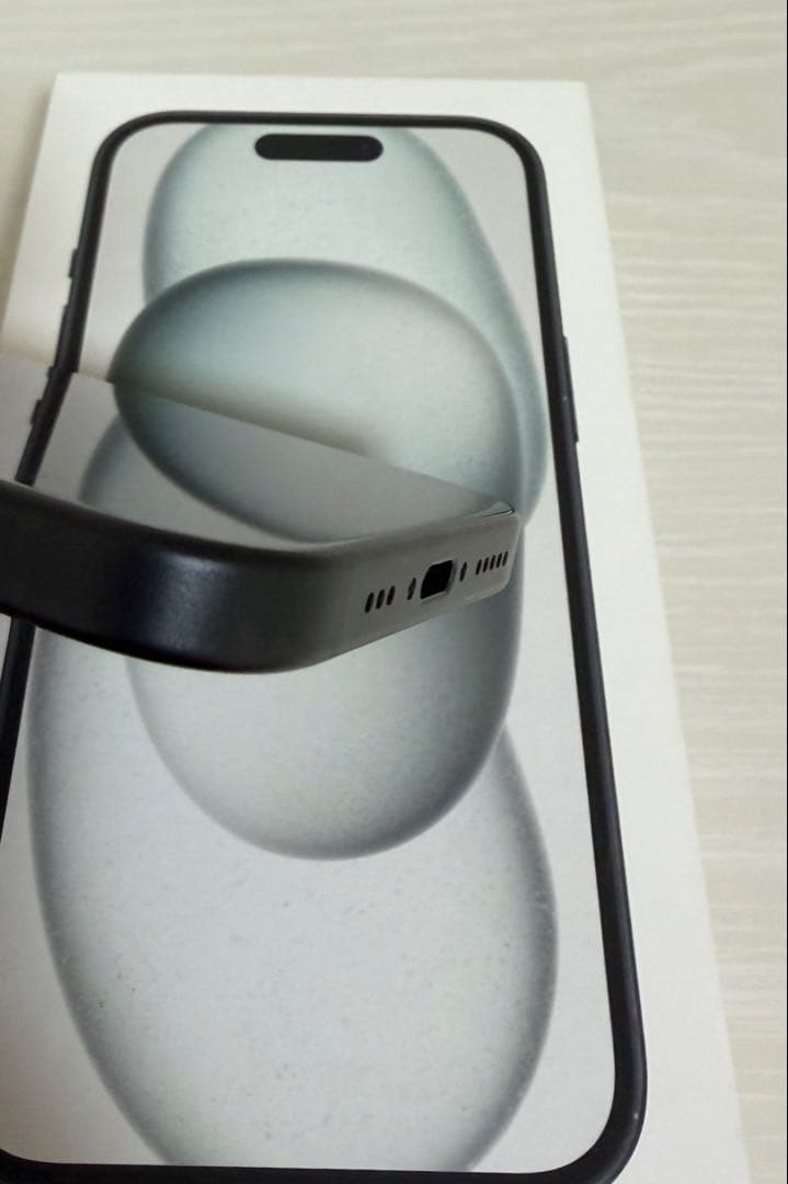 iPhone 15 128GB simフリー　ブラック