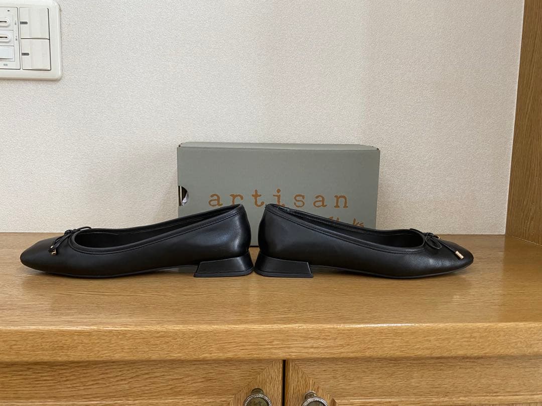 専用❗️☆Clarks(クラークス)☆フラットバレエシューズ黒24cm