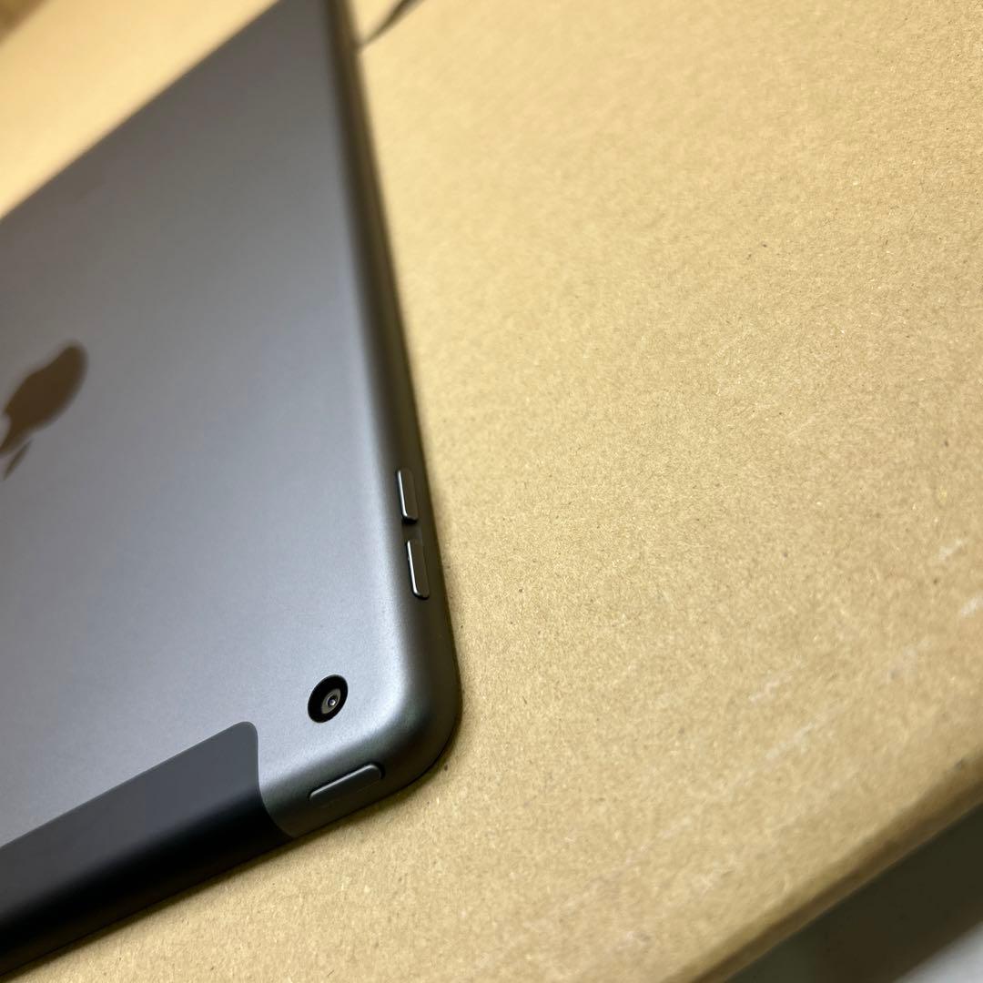 ipad 第9世代　256GB WIFI+セルラー　グレー